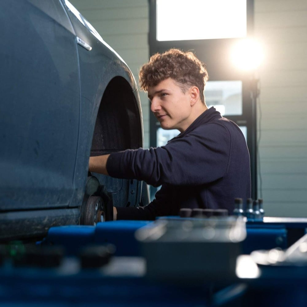 Oliver_Huwiler_pi_20251119_5704 Oliver_Huwiler_pi_20251119_5704